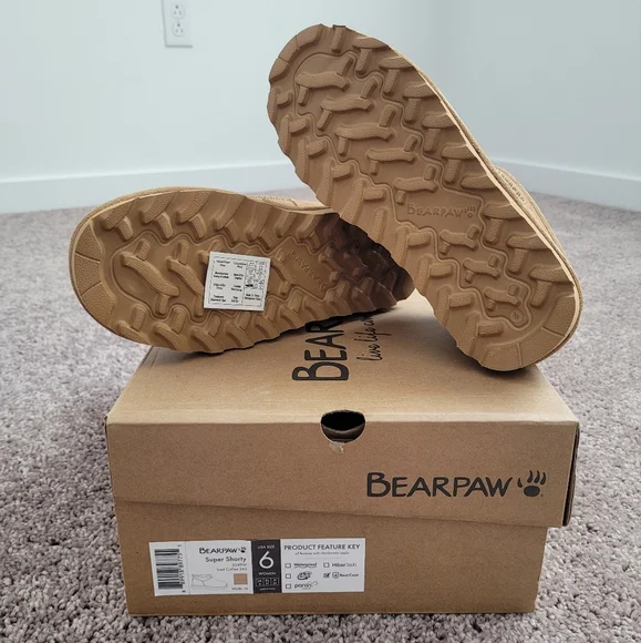 Bearpaw women Super Shorty - Picture 2 of 4